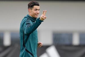 Роналду: Как я могу не влюбиться в мою сладкую принцессу?!