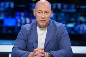 На переговорах лидеров "Нормандской четверки" сидел сотрудник личной охраны Путина с пистолетом