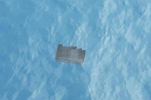 Спасатели в проливе Дрейка нашли обломки пропавшего самолета ВВС Чили и останки тел