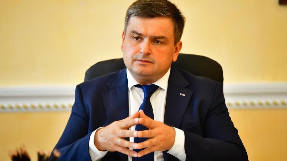 Роман Веприцкий: Мы поломали коррупционные финансовые схемы. Это не понравилось Кравцову, потому что он представляет интересы олигархических групп