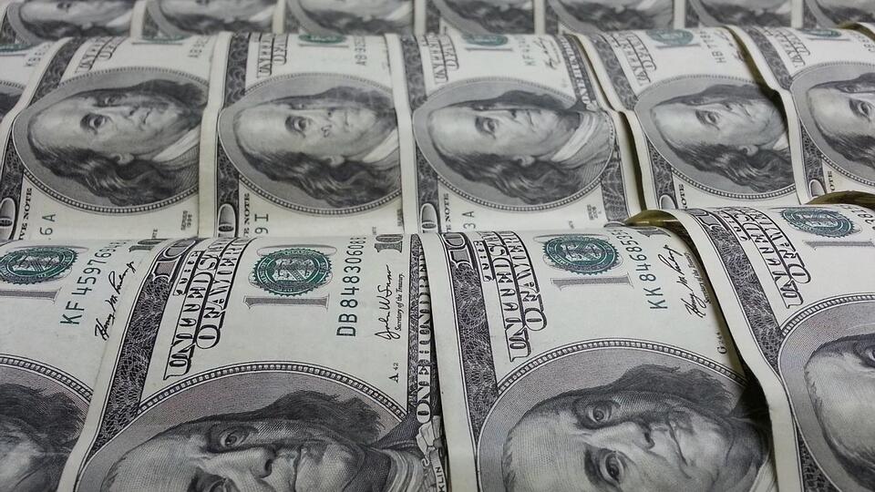 НБУ установил курс валют на 13 декабря