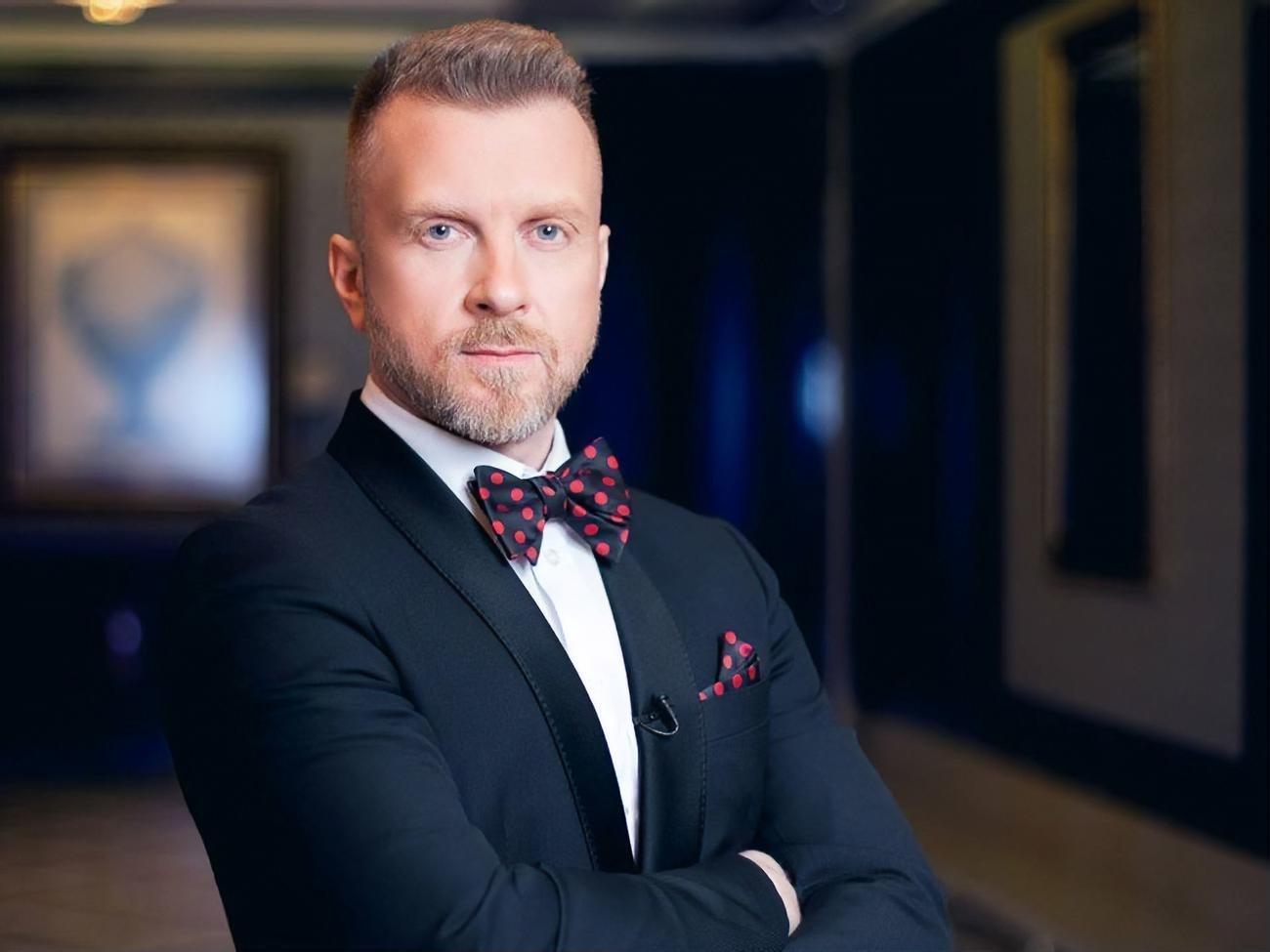 Мухарський повідомив, що обшуки тривали п'ять годин