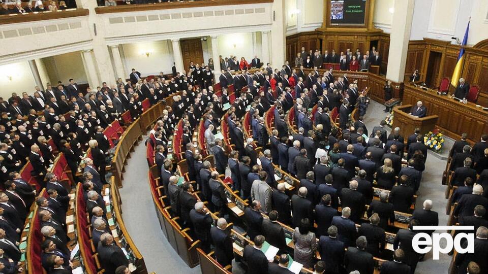 Депутатів позбавлять виплат через відсутність на засіданнях парламенту