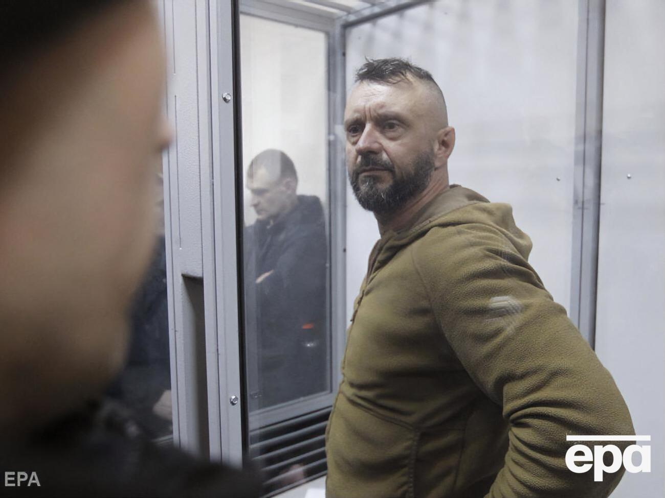 Антоненко заявил, что он мог стать подозреваемым из-за своей бороды