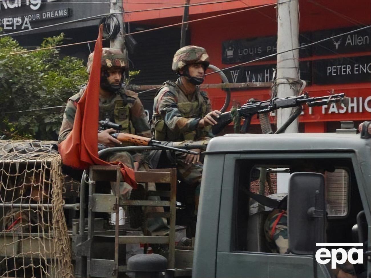 В Индии правоохранители открыли огонь по протестующим