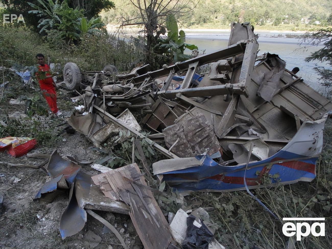 18 пассажиров автобуса госпитализированы