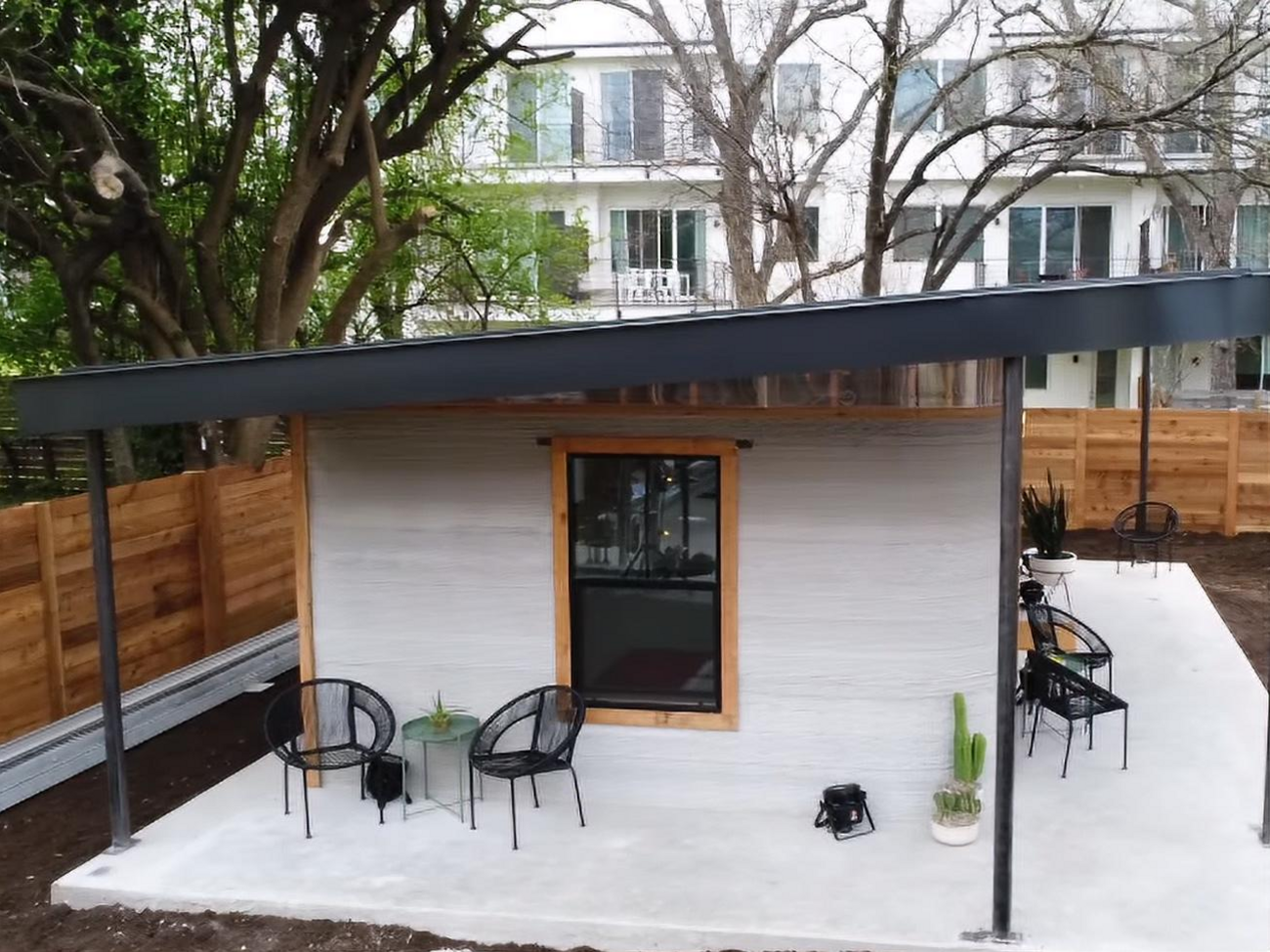 Площа будинку становить 47 м&sup2;