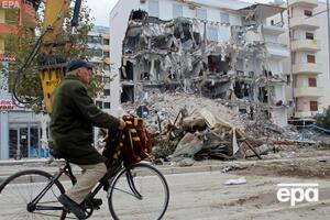 В результате землетрясения в Албании погиб 51 человек