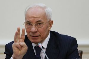 Азаров: У меня действительно реальное желание помочь, подсказать команде Зеленского