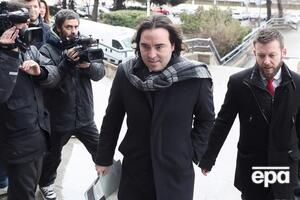 Преса (в центре) считает "Райо Вальекано" жертвой