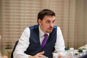 Гончарук: Ми хочемо створити правила, за якими в усіх зловмисників не буде жодного шансу завдати шкоди банківській системі