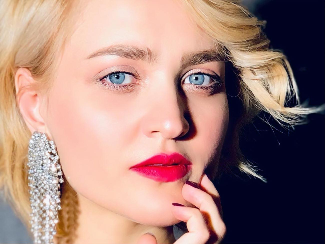 Кекелія заспівала різдвяну пісню