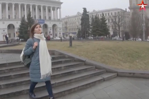 Сотрудники телеканала (на фото) въехали в Украину как обычные граждане, они не аккредитовались для работы журналистами, сообщили в СБУ