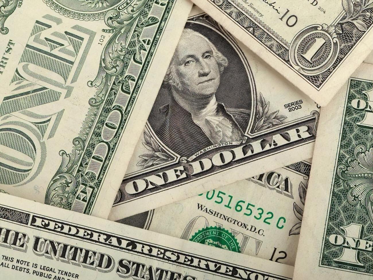 НБУ установил курс валют на 17 декабря