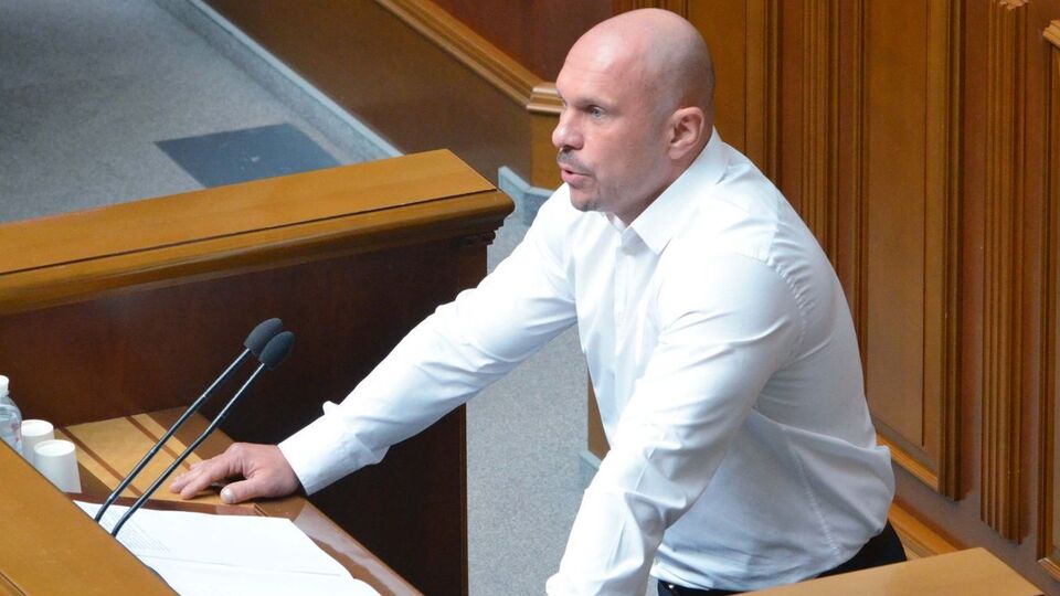 Киву судили за хабар