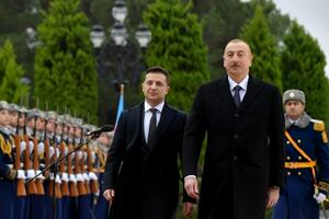 Сегодня Зеленский провел переговоры с Алиевым