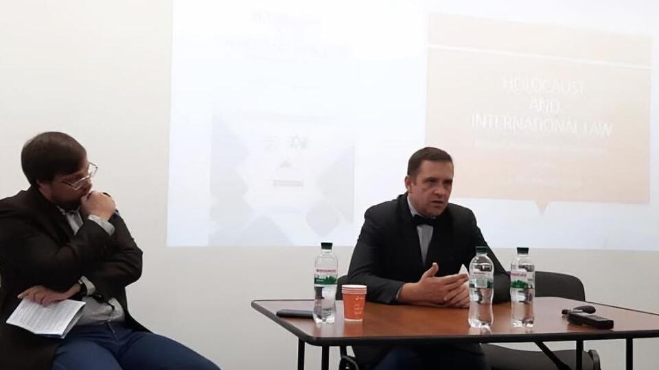 Бабин: Мы могли бы "играться" с условной Жмеринкой или Житомиром. Но Севастополь – оккупирован!