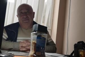 Отец Зеленского: Вова никогда не возьмет лишнюю копейку. Это я вам как живой отец говорю