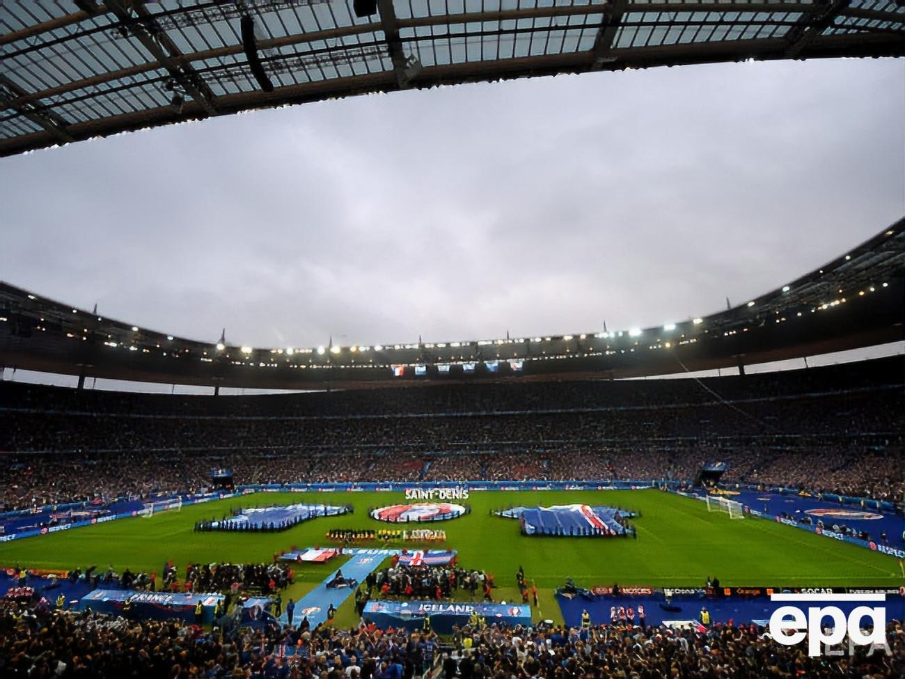 "Стад де Франс" вмещает более 80 тыс. зрителей