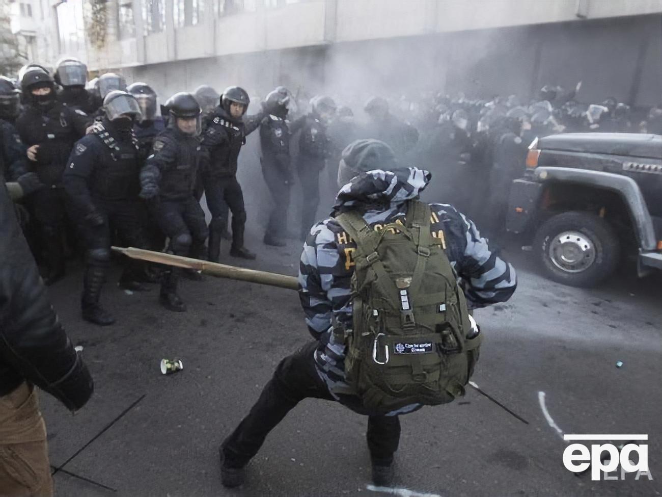 Акции под Радой начались 17 декабря