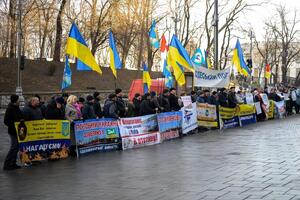 Мітингувальники вимагали відставки посадовця