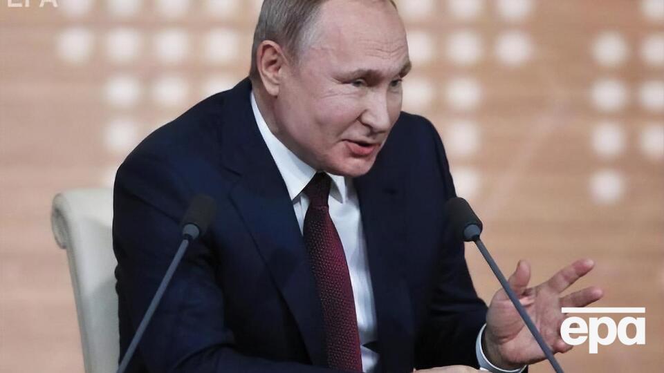 Путин: (на фото): Порошенко настаивал, чтобы под Минскими соглашениями были поставлены подписи руководителей двух непризнанных республик