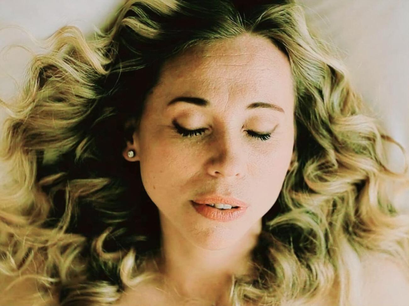 Balaklava Blues: Это сильная, эмоциональная история Киева последних пяти лет. Город мечты, борьбы и силы, город любви, город надежды