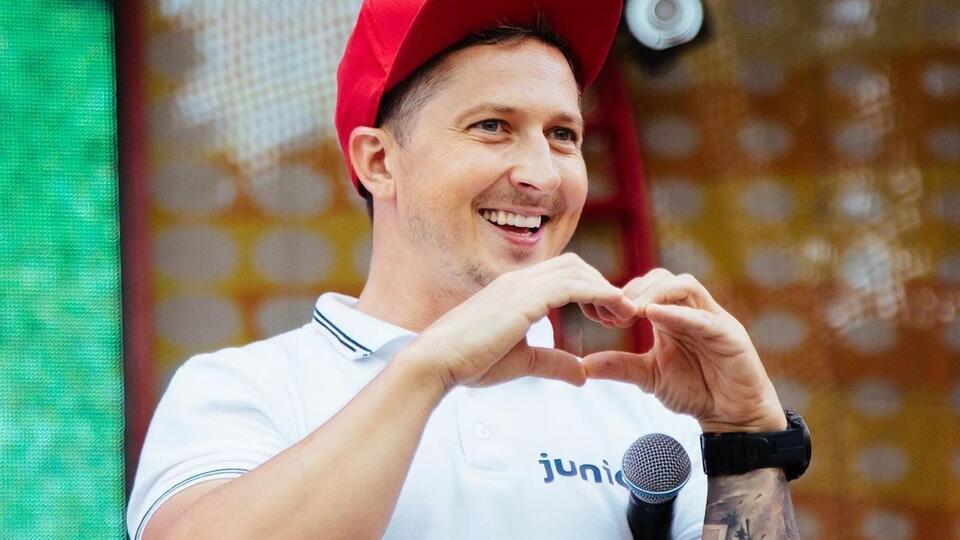 Педан: Пост називається "Згадав, як були молодими"