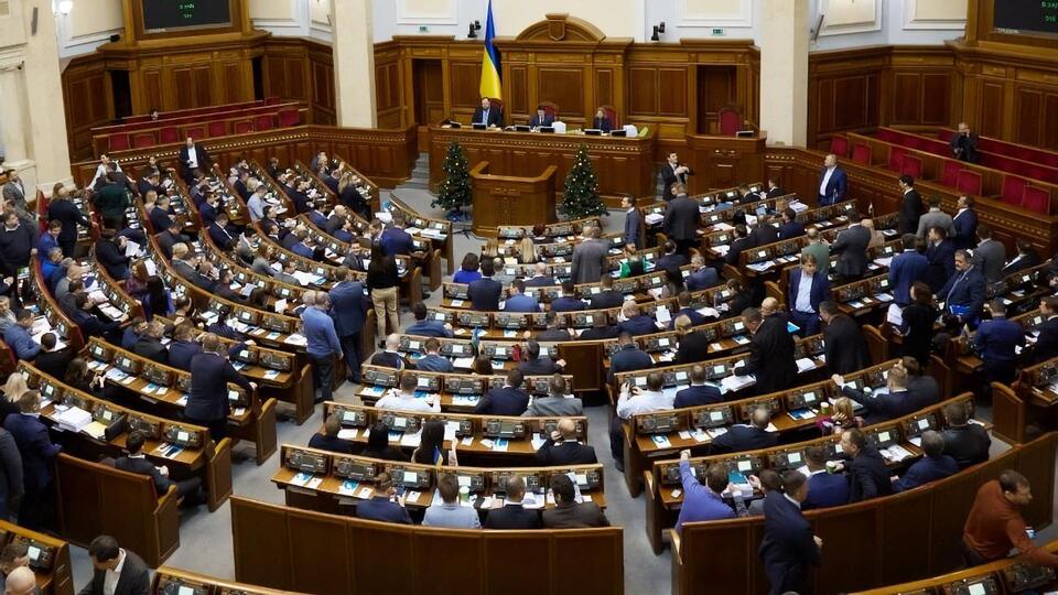 За документ проголосовали 337 депутатов