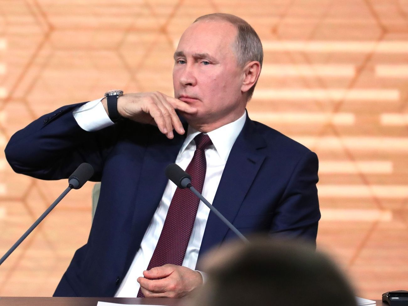 Путин не ответил на вопрос о дочерях