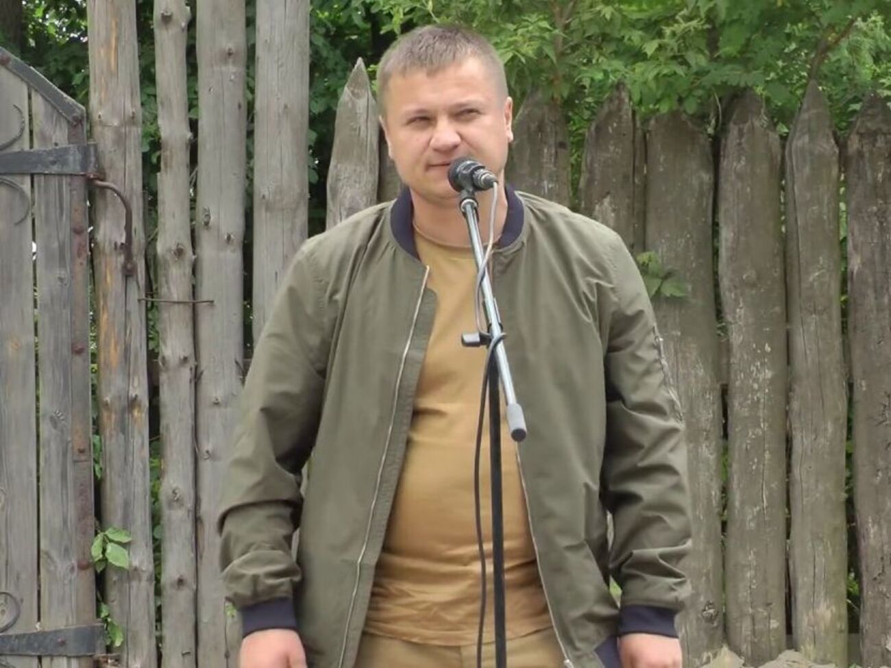 Червень: Ветерани потрапляють у банди. Вони вже вбивали і тепер можуть робити це знову