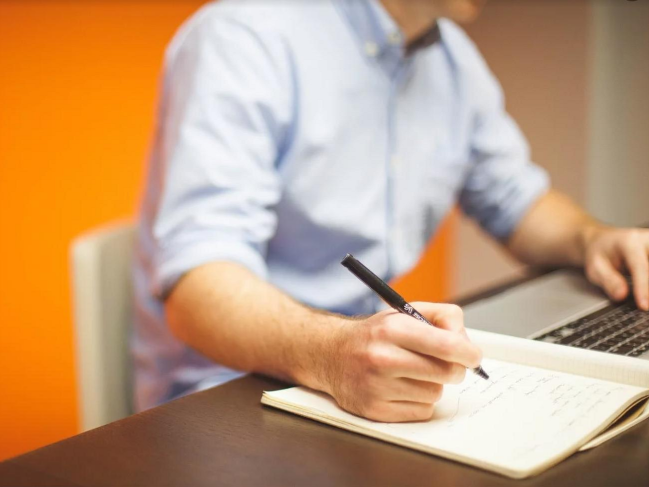 Переговоры по обмену решили продолжать в режиме видеоконференции