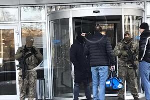 В спортклубе "5 элемент" проводят обыски