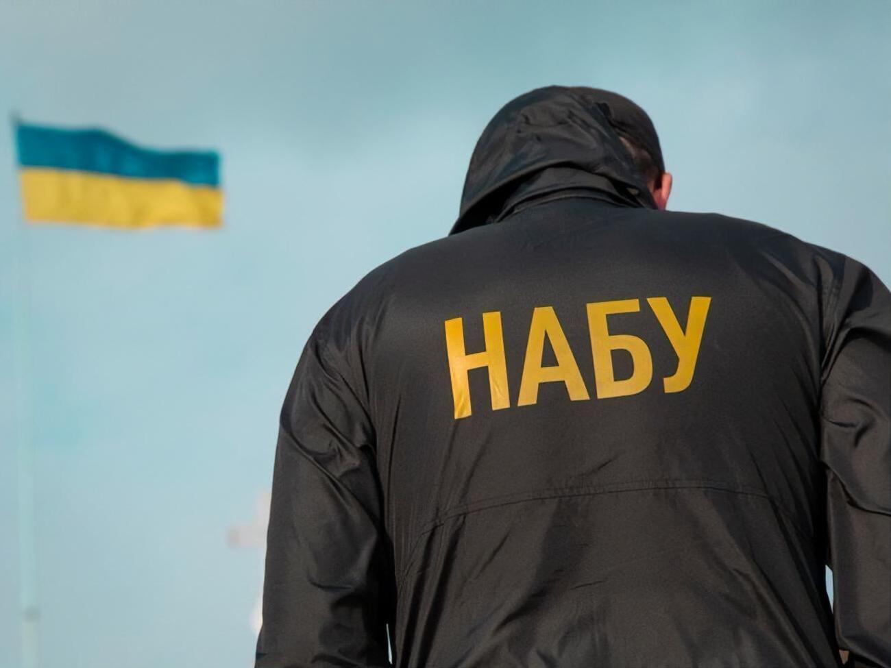 Співробітники НАБУ прийшли з обшуками в будівлю телеканала "Думская TV" о 9.30 20 грудня