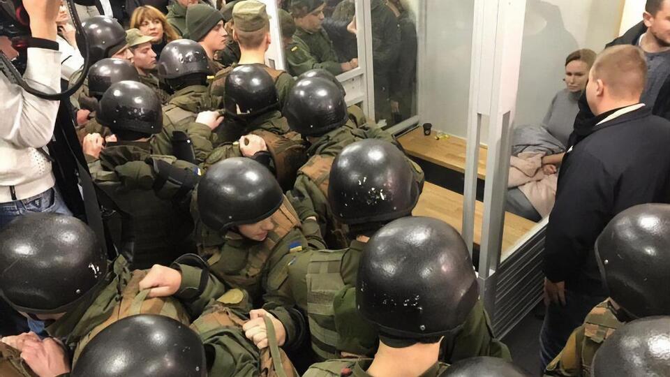 Кузьменко из зала суда вывели силовики