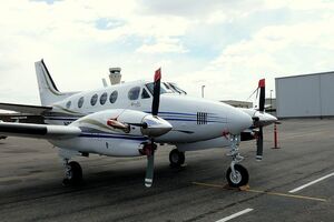 Самолет разбился в 8 км от аэропорта