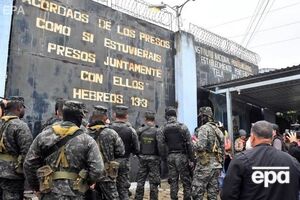 В тюрьму ввели сотрудников службы безопасности