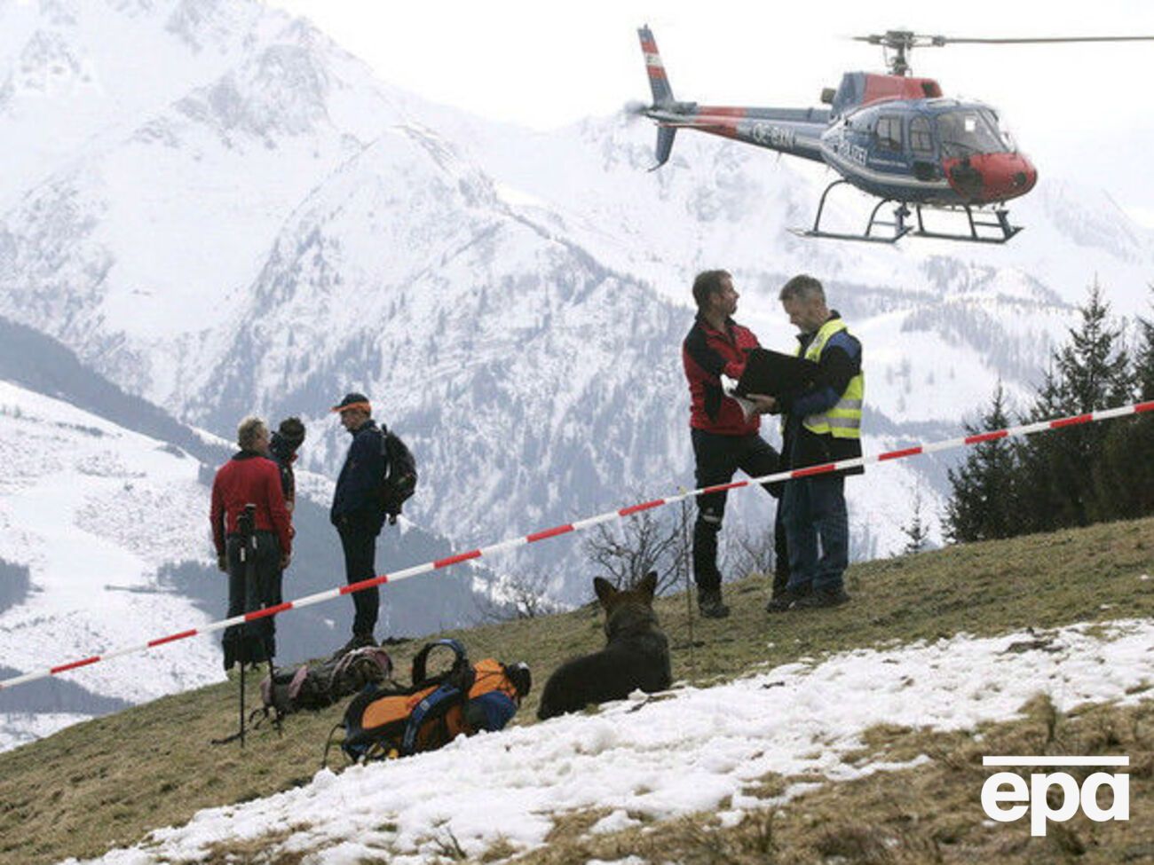 Самолет упал в труднодоступном месте