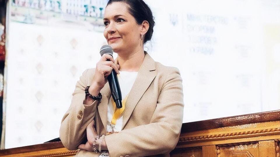 Зоряна Скалецька: Треба навести лад під час ухвалення рішень у міністерстві. Це вже краще, ніж ручне управління й рішення зі стелі. Ми просто дивимося на систему й виправляємо. А ті, хто біля нас бігає, кричить, махає, – це ж не має значення