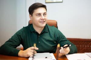 Александр Авдеев: Реальность быстро спускает многих с небес на землю