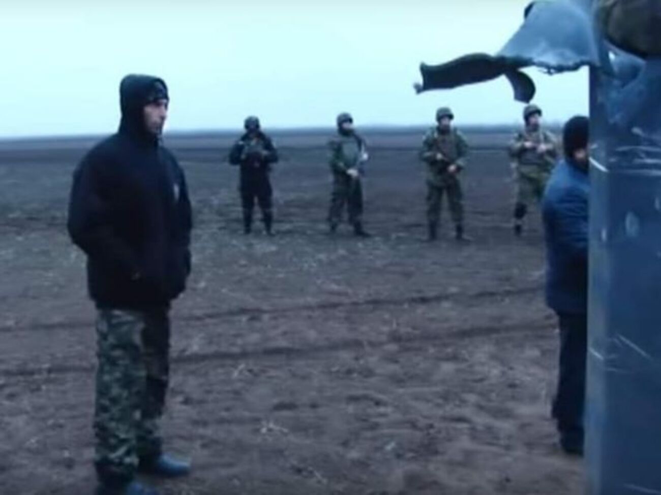 Адвокат вважає, що людина на фото не схожа на Антоненка