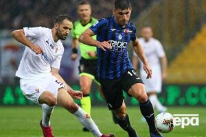 Малиновский (справа) отметился вторым ассистом за "Аталанту"