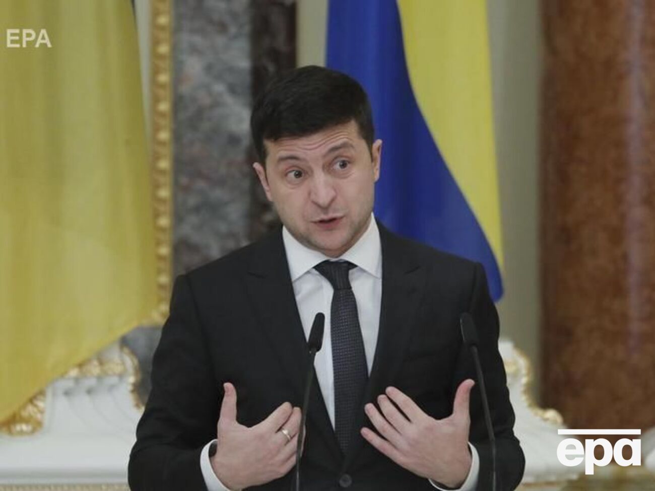 Большинство украинцев считают Зеленского политиком года