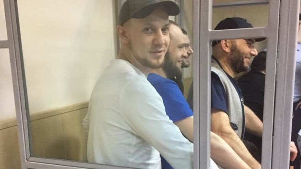 В ноябре суд в РФ отправил фигурантов ялтинского "дела Хизб ут-Тахрир" в тюрьму