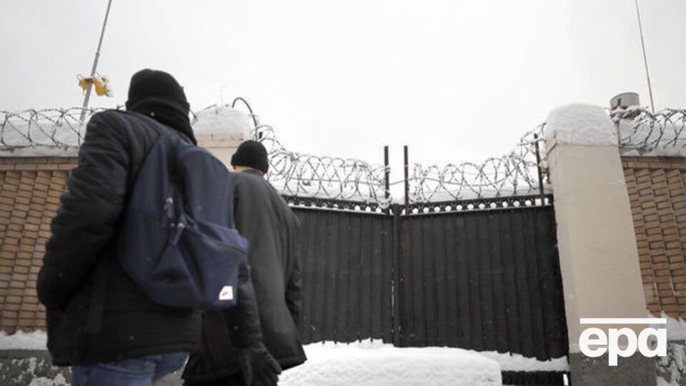 10 незаконно осужденных крымских татар этапируют из ростовского СИЗО-1