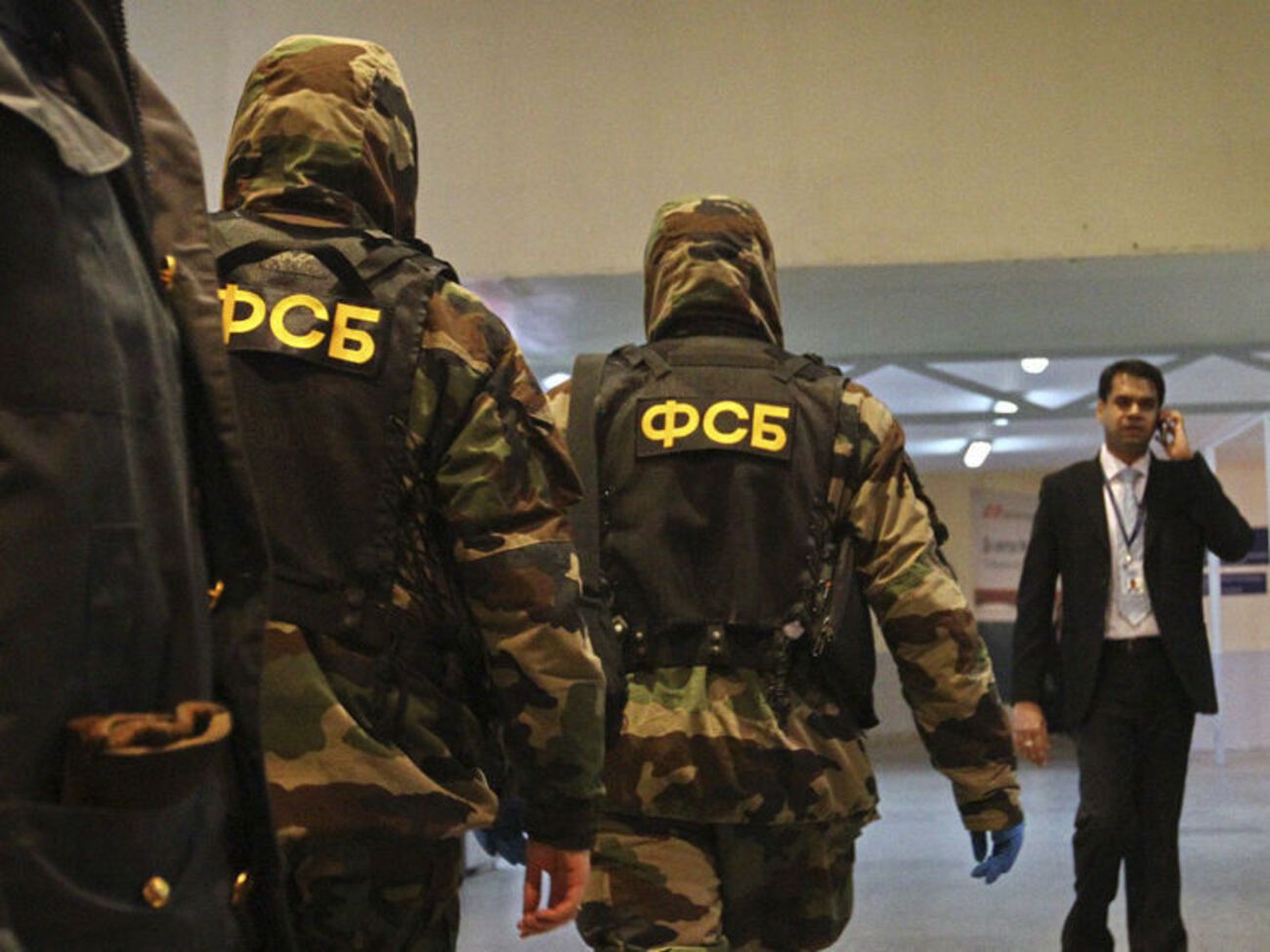 Манюров напал на здание ФСБ