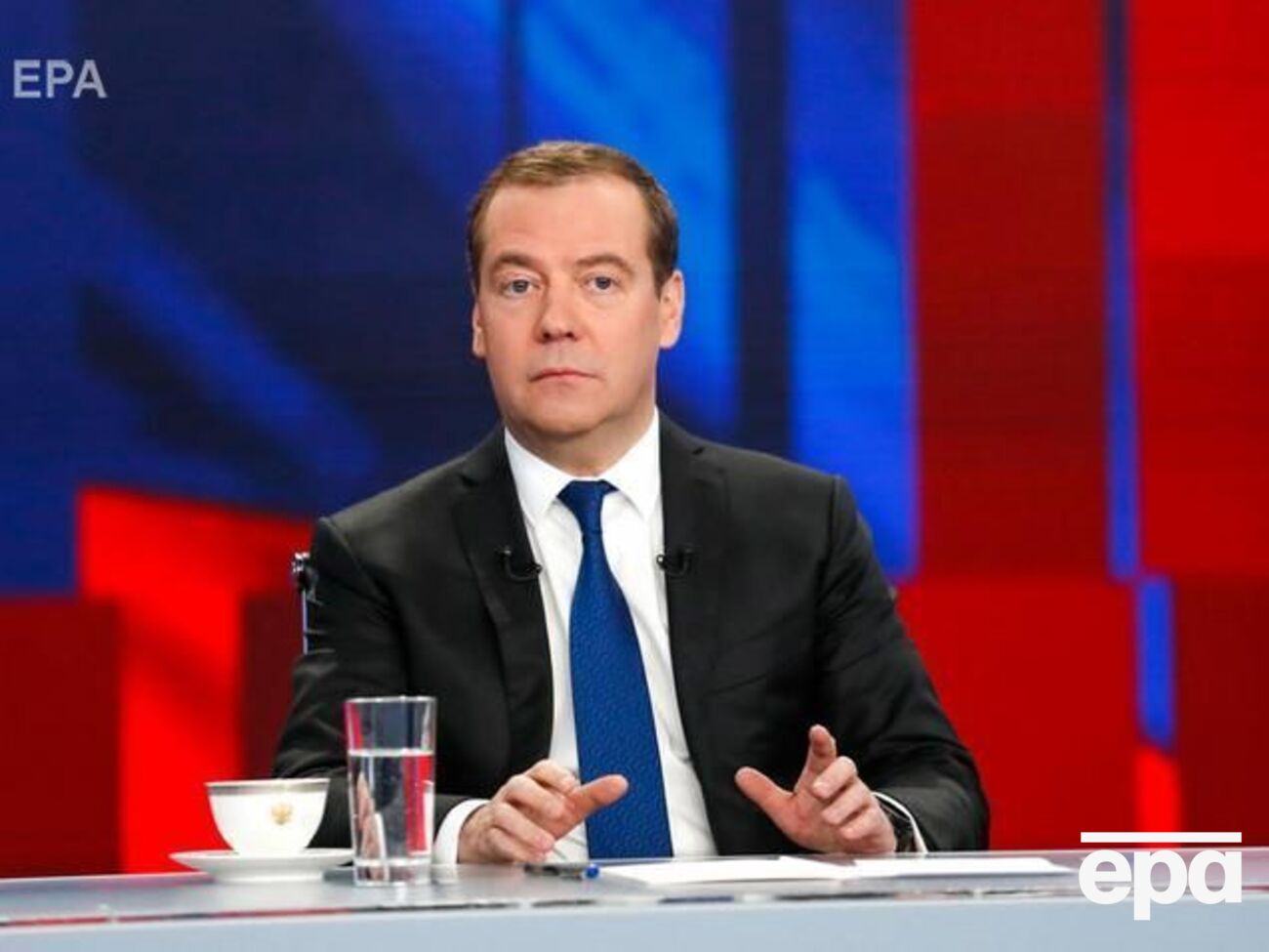 Медведев заявил о готовности РФ отменить антиукраинские санкции на взаимной основе