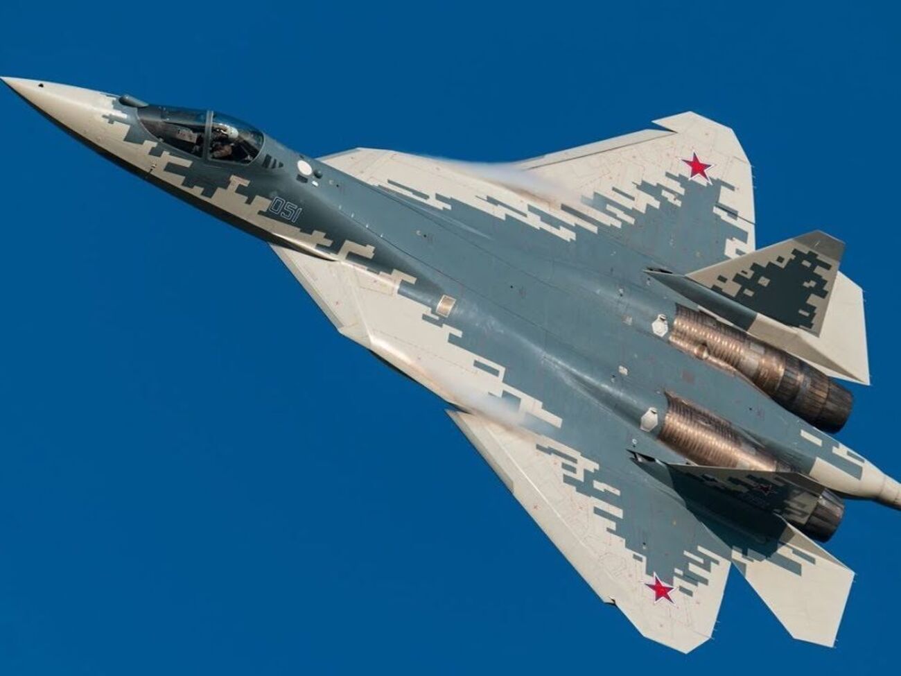 Су-57 призначено для знищення всіх видів повітряних, наземних і надводних цілей