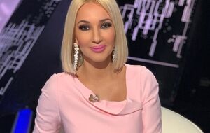 Кудрявцева: В срочном порядке сделали операцию по удалению имплантов с капсулой и иссечению силикона из тканей