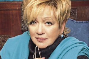 На сайті "Современника" йдеться про те, що стан Волчек стабільний